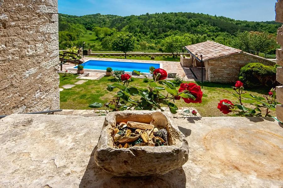 Casa Mazuli Villa Groznjan Bagian luar foto